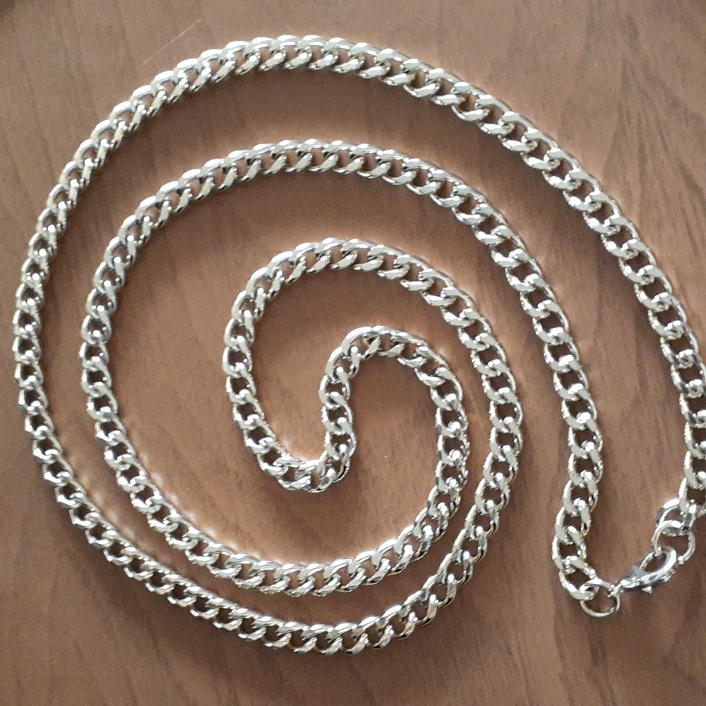 Up to 44" Shiny Gold Chain Belt S112